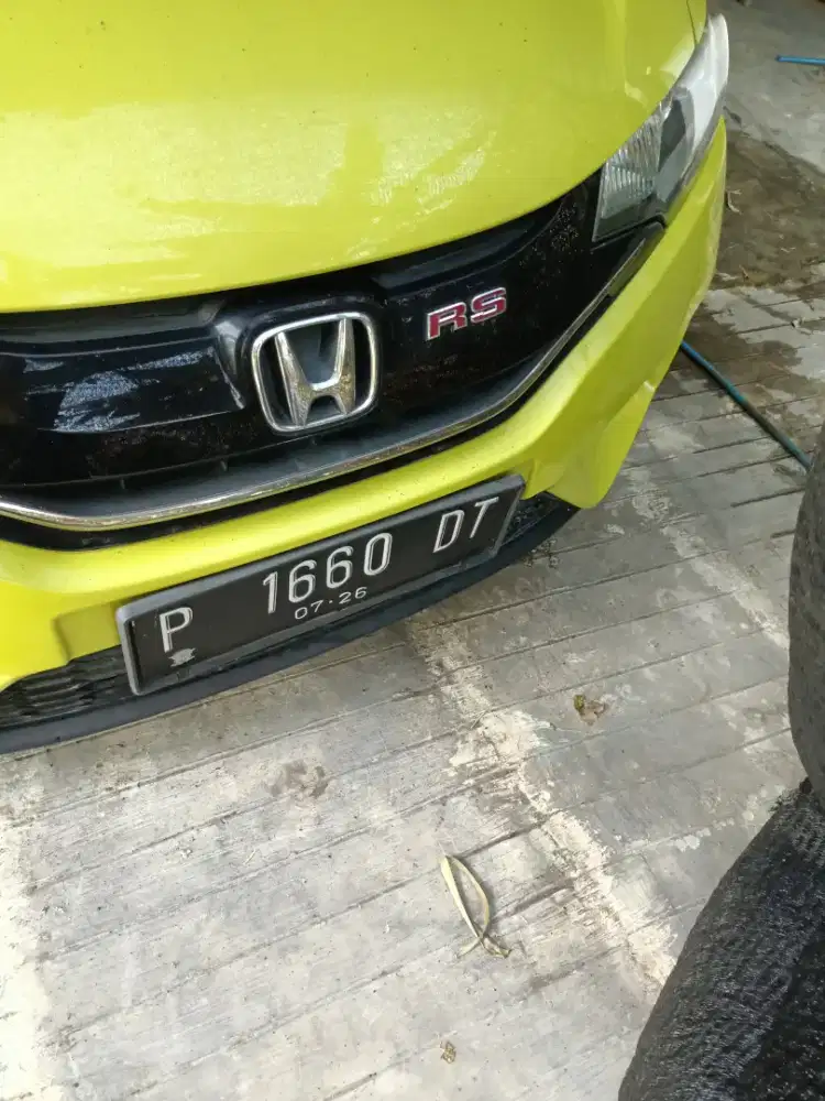 Jual mobil jazz warna lemon th 2016 automatic