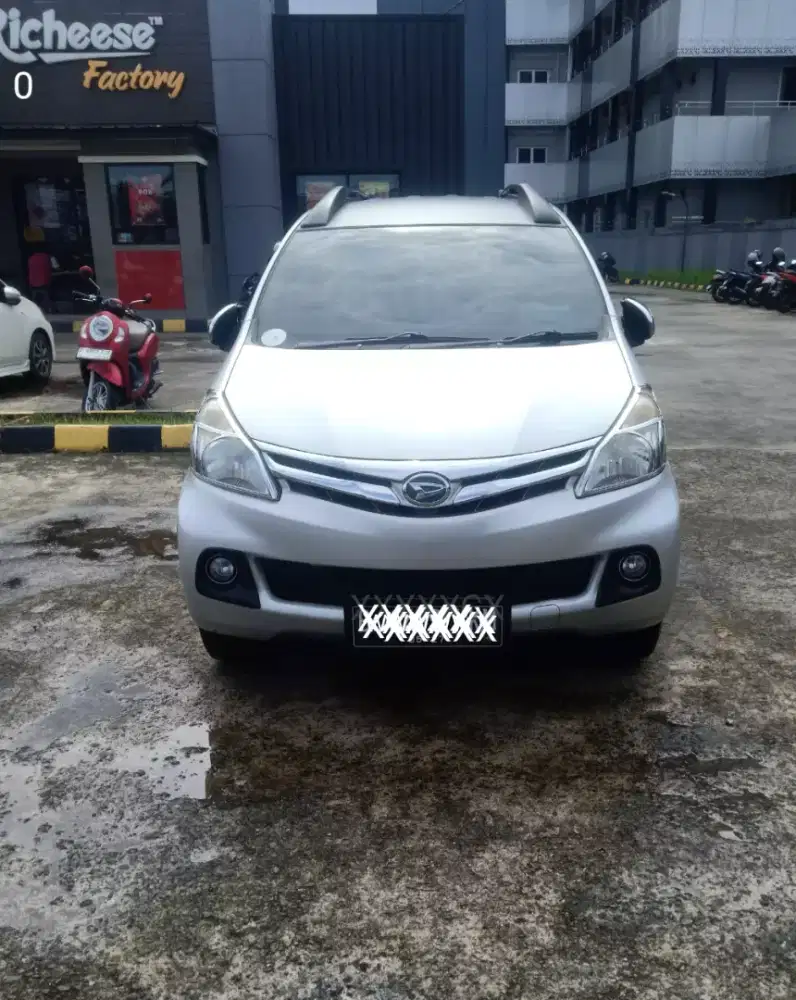 Xenia Gen 2,,,R Deluxe 1,3 CC MT  Des 2011