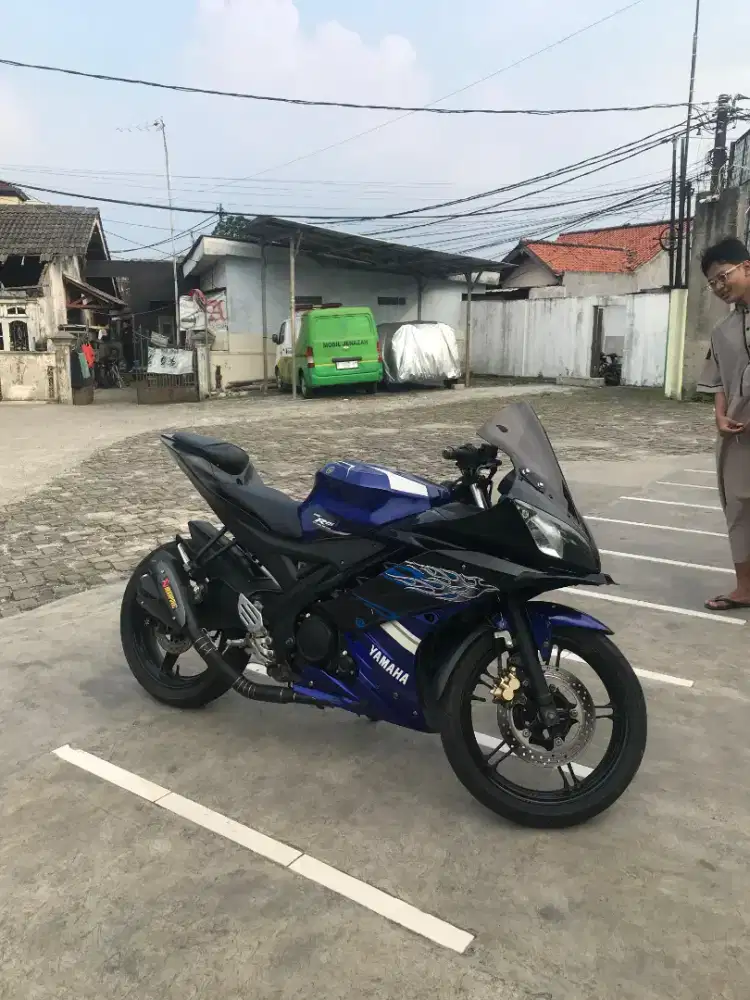 Yamaha YZF R15 2017