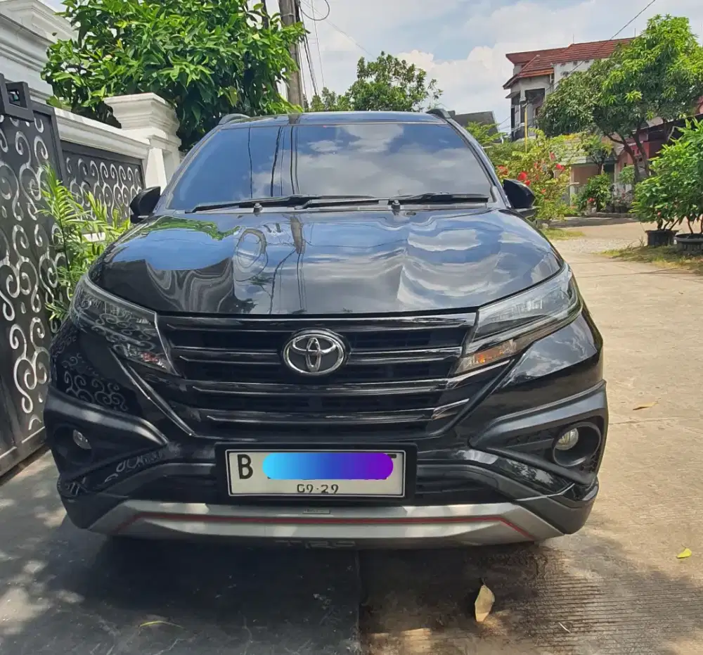 Jual rush S.trd sportivo matic 2019 cash