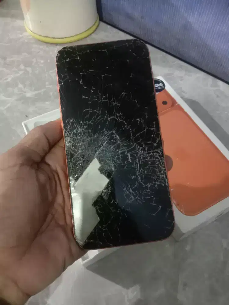 Iphone 17 promax 256 Minus Hbs Jatuh Mati