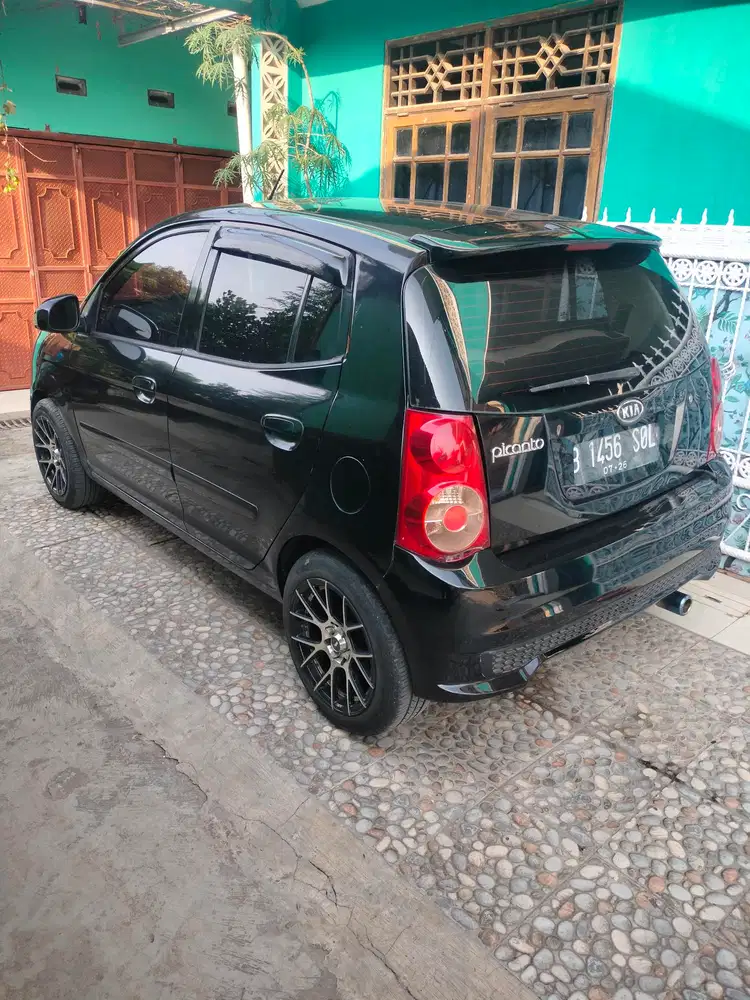 Kia Picanto 2011 Bensin