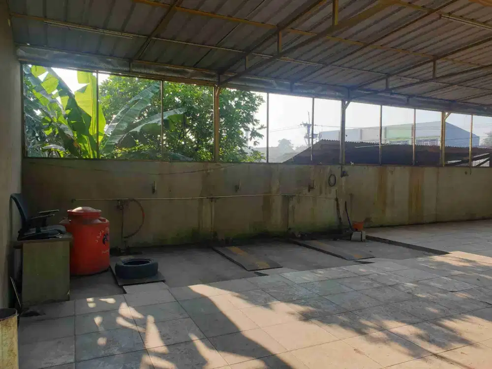 Jual cepat Steam motor dan mobil di pinggir jalan pagedangan tangerang dekat Aeon Mall bsd Stasiun dan toll