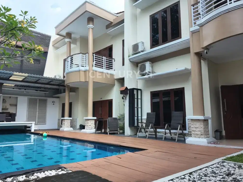 Villa 7 Kamar Siap Operasional Pasti Untung Dekat Kampus