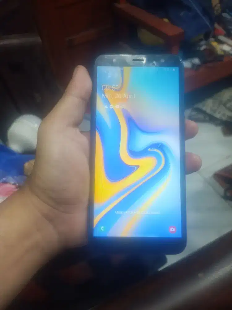 Samsung J6+, RAM 3/32 gb.hp normal.