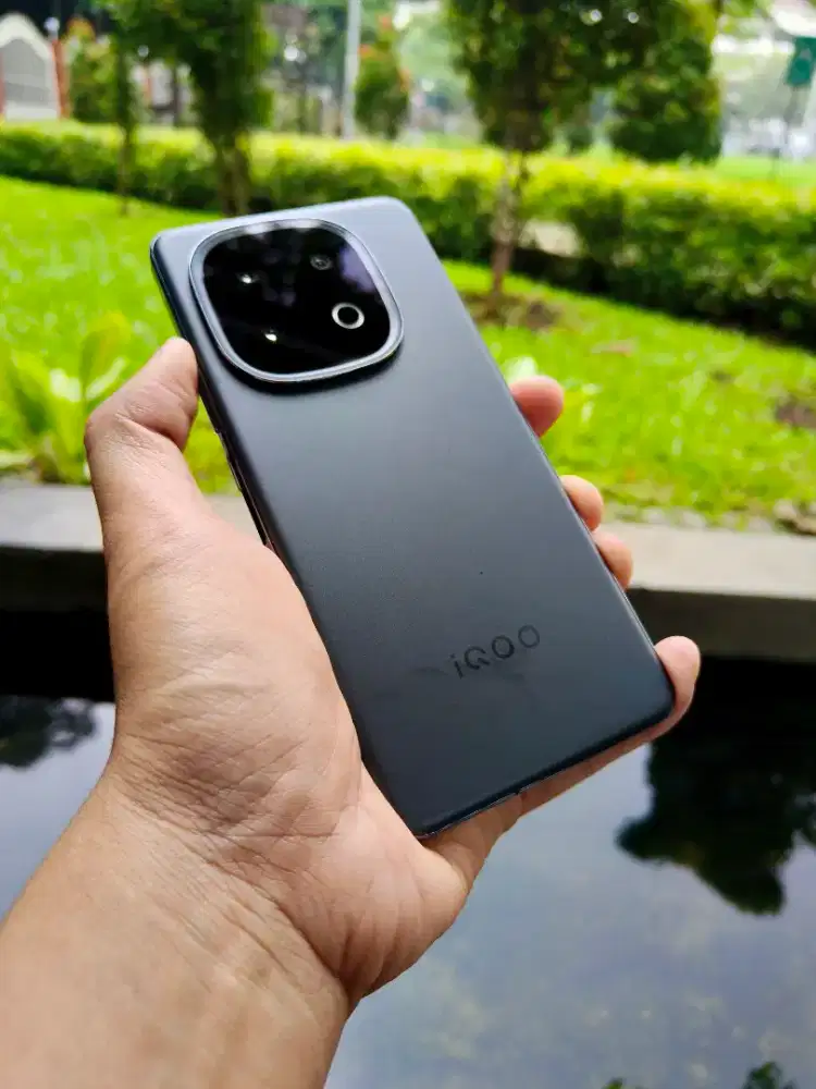 Iqoo 13 12/256 snap 8 elite game rata kanan lengkap segel normal ttbt