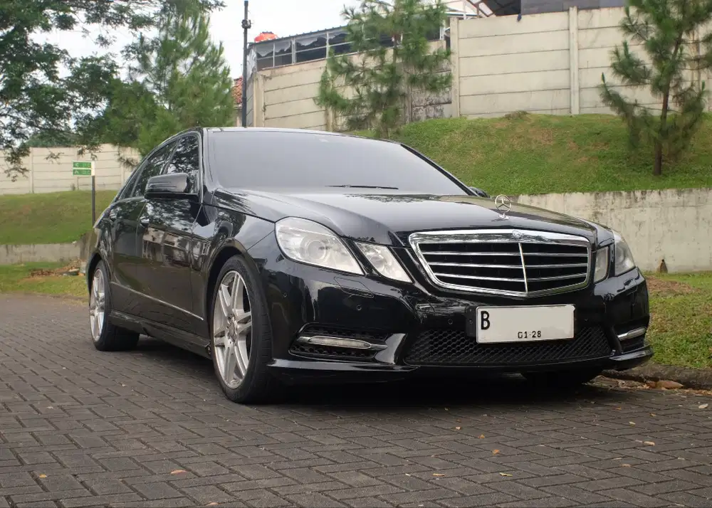 2012 Mercedes-Benz E300 AMG W212