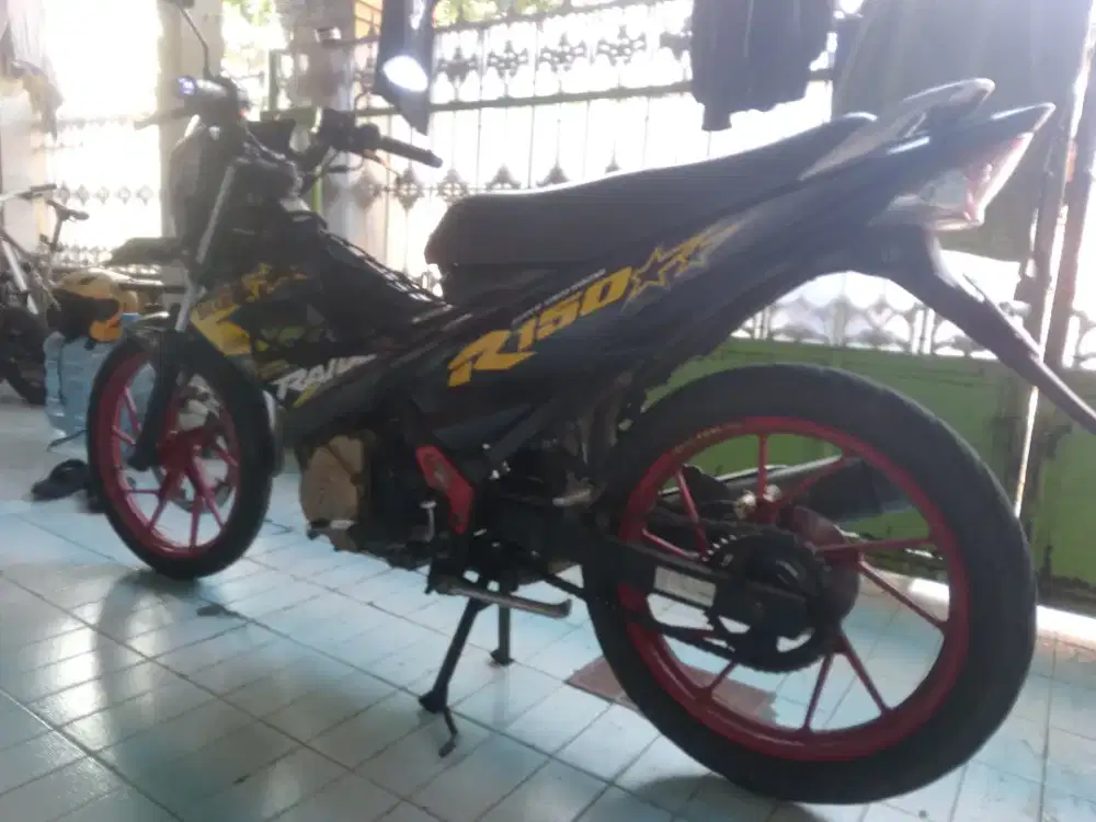 Suzuki satria Thn 2014