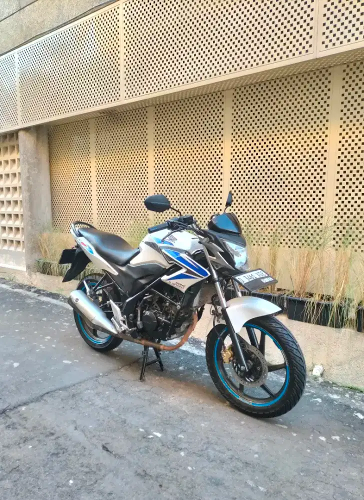 Honda CB150R Street Fire Old DD CW 2015 Ors Mulus Lengkap Pajak Off