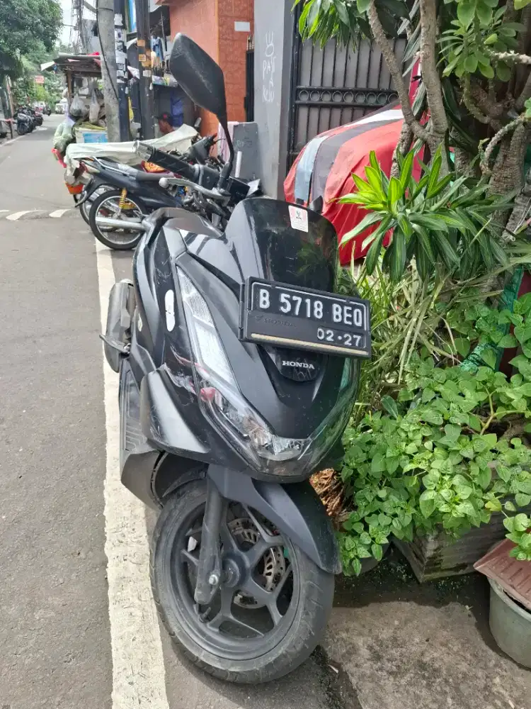 Dijual motor Honda pcx cbs