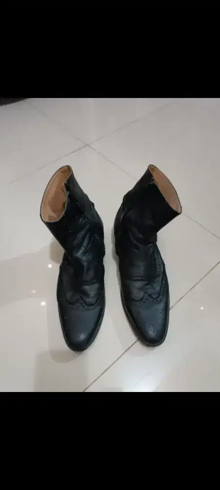 Sepatu mario minardi ori