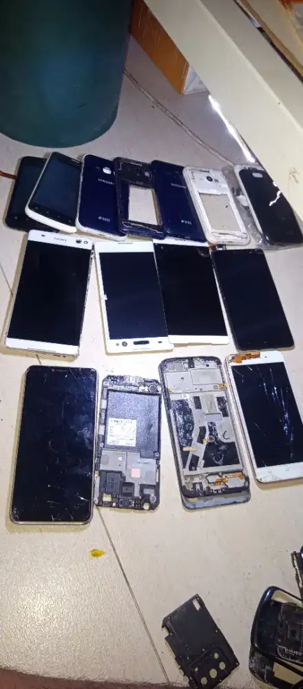 Samsung, Xiaomi,sony experia