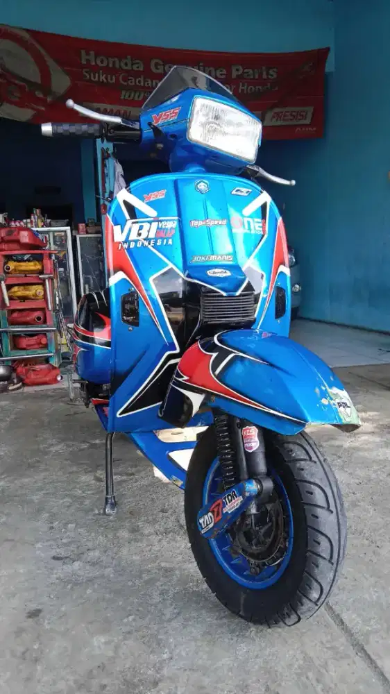 Vespa Clasic Exclusive 1