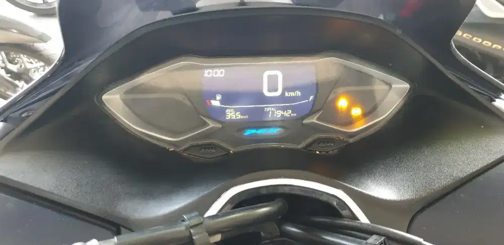 PCX 160 ABS th 2024 istimewa km 11 rb pjk baru