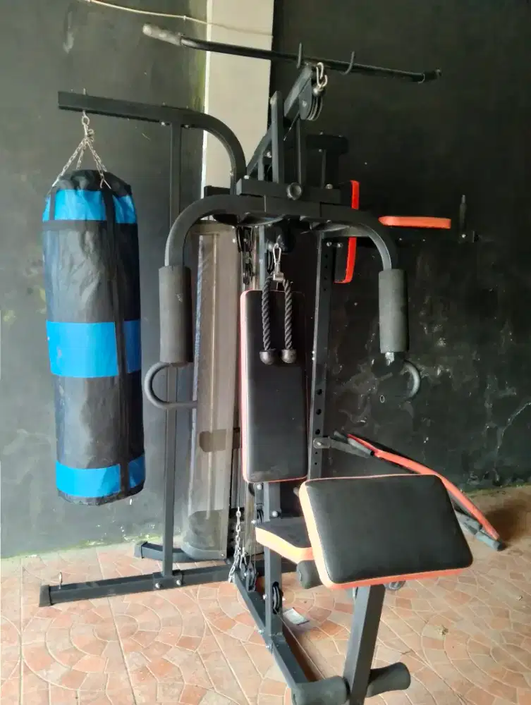 Alat olahraga fitnes gym samsak Home gym 3 sisi