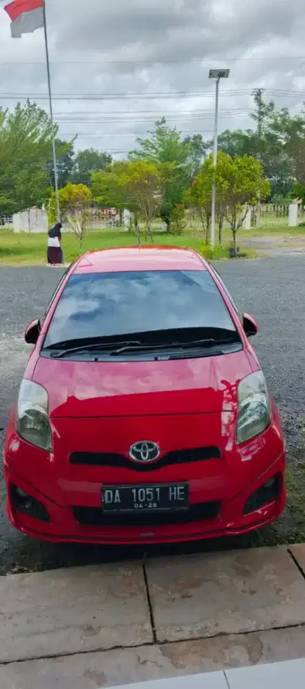Dijual mobil Yaris Bakpao
