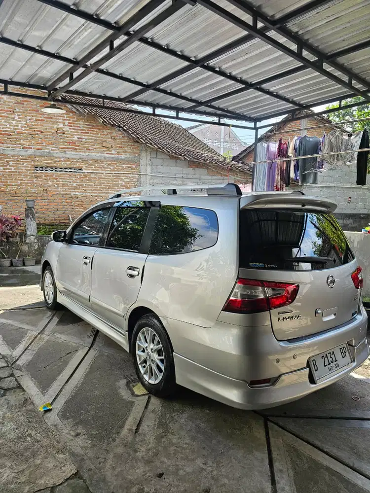 Nissan Grand livina 2014 Bensin