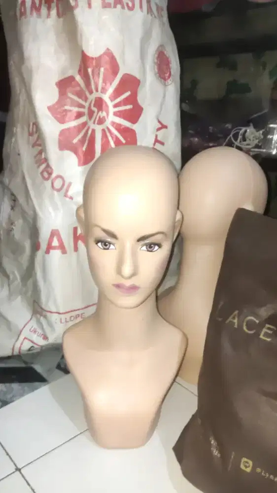 Patung Manekin Kepala