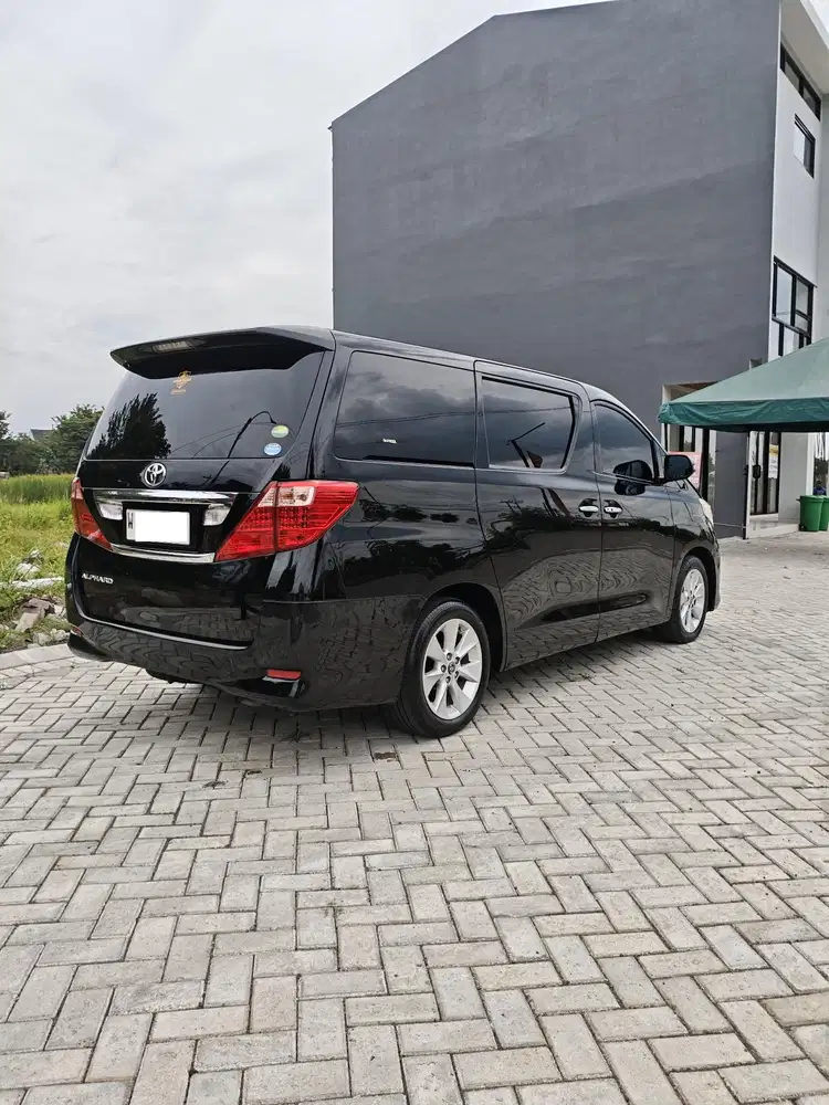 Toyota Alphard 2009 Bensin