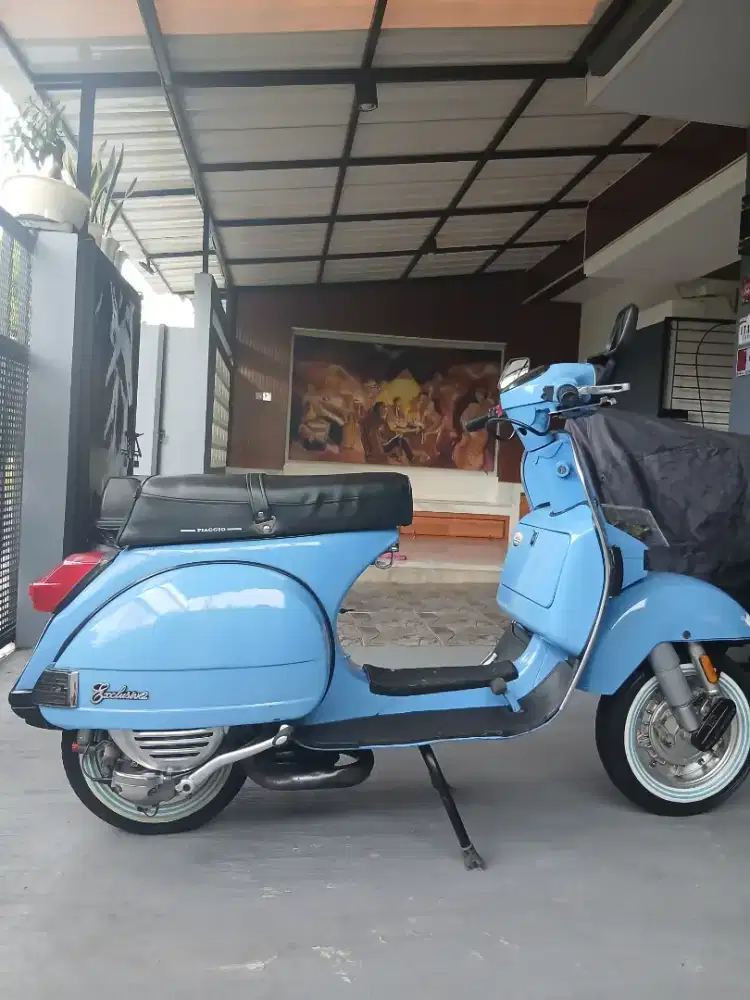 Vespa Tahun 1990