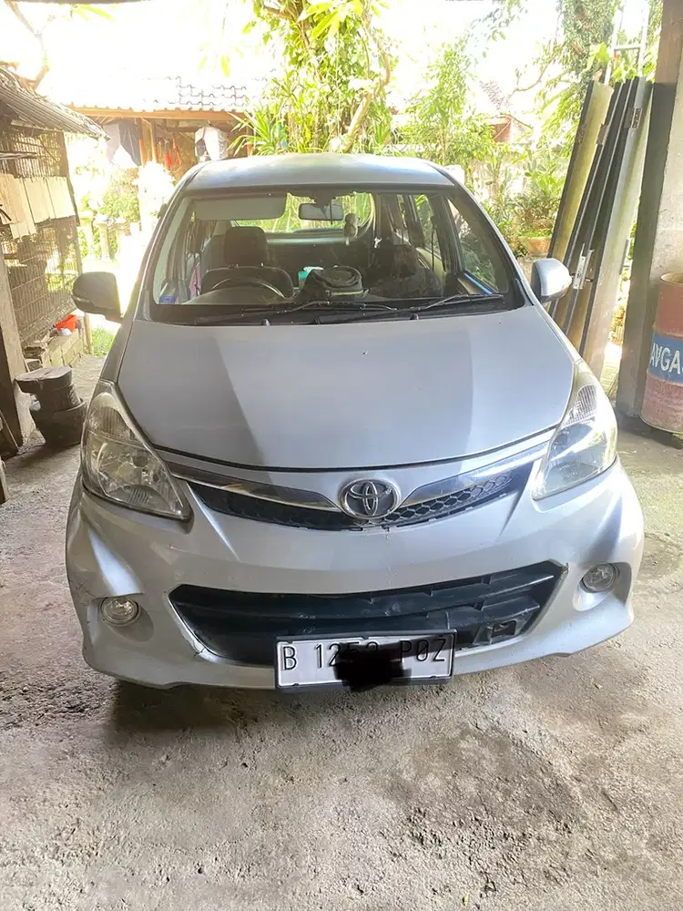 Toyota Avanza 2012 Bensin