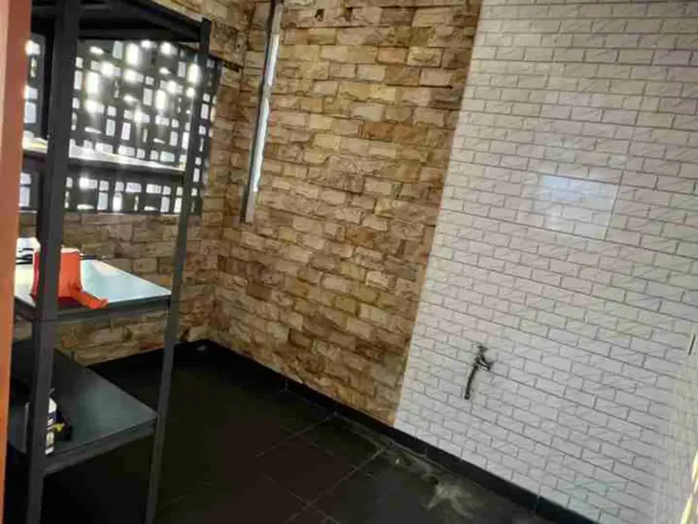 Rumah di royale sawa lama Ciputat