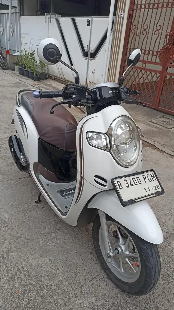 Honda Scoopy donuts tahun 2018.