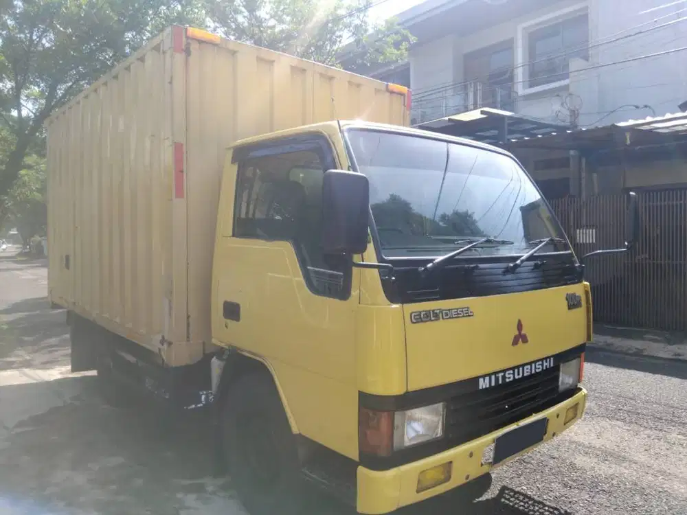 Mitsubishi Colt Diesel Engkel FE-71 Tahun 2005, Kondisi Full Ori&Mulus