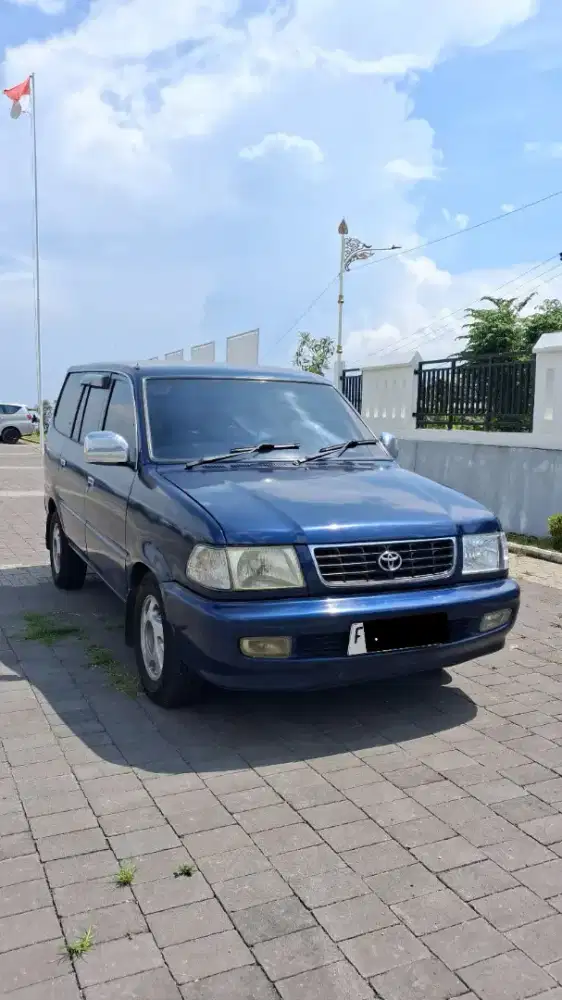 LGX 2..0 MT TH 2002