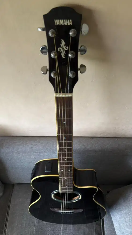Gitar Yamaha APX500II