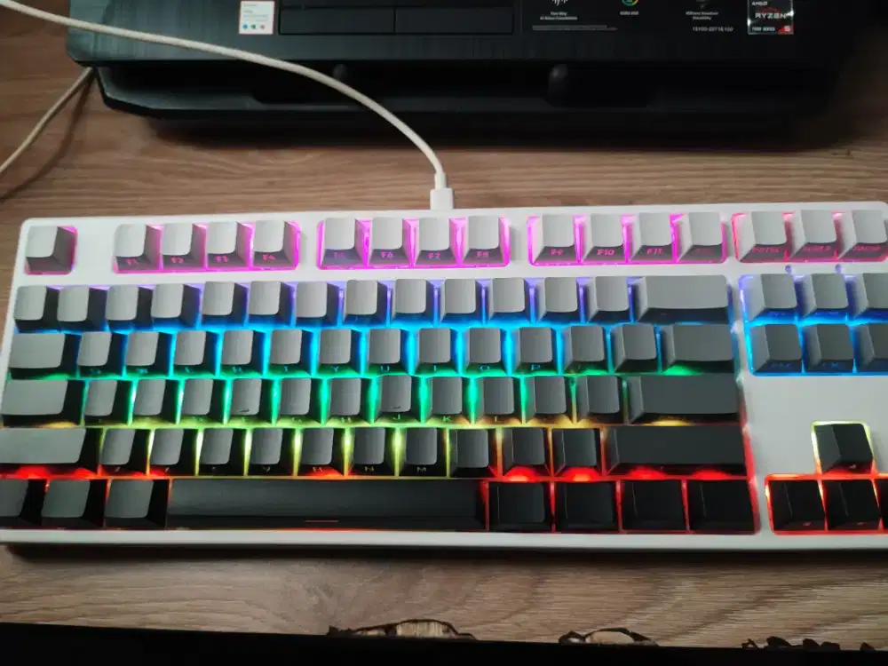 Dijual keyboad Paradox Gaming Ghost87 v2 Full Mod 300rb nego tipis2