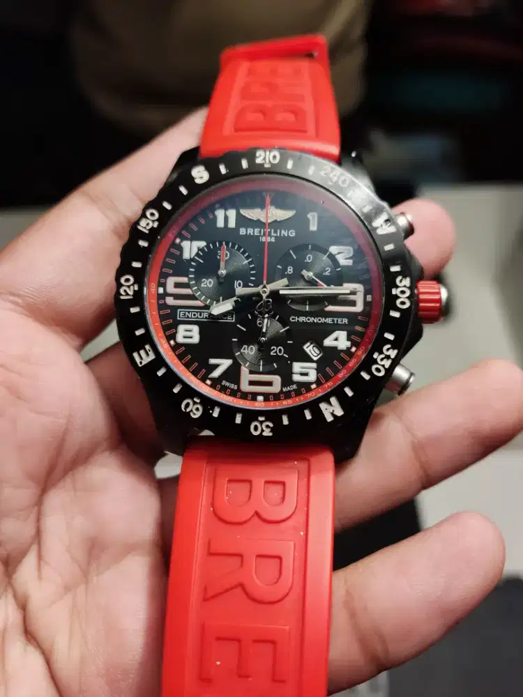 Jam breitling 100 meter