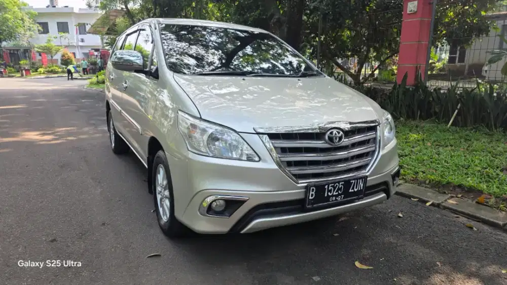 Innova 2.0 G thn 2012 upgrade 2014 manual bensin pjk pjg 8/26 km 138rb
