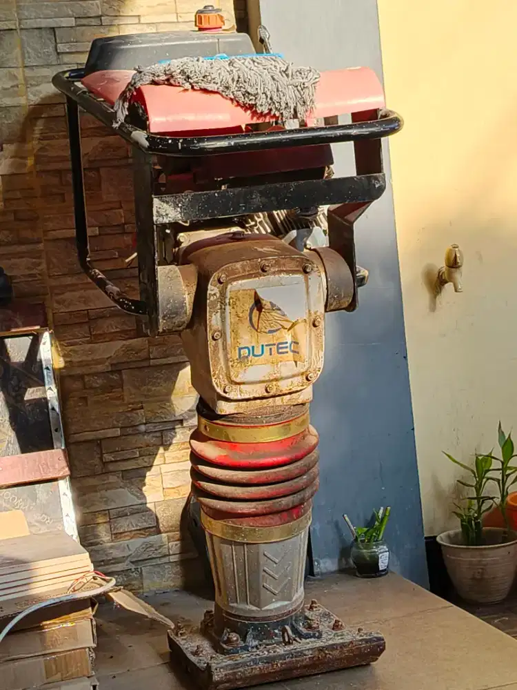 Dijual murah samper kuda mesin bensin