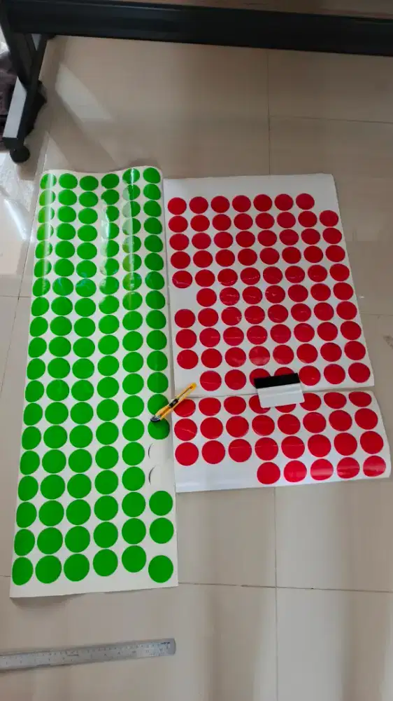 Stiker polkadot sticker penanda akrilik cutting logo & tulisan bisa