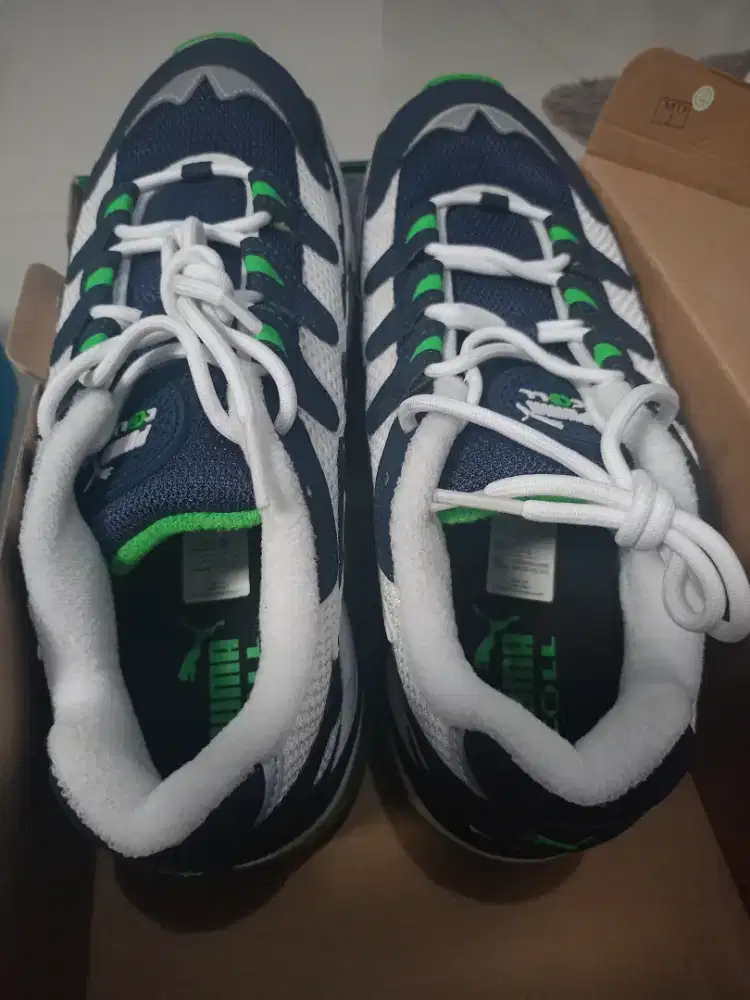 Jual Sepatu Baru Puma dan Hoka ukuran 43