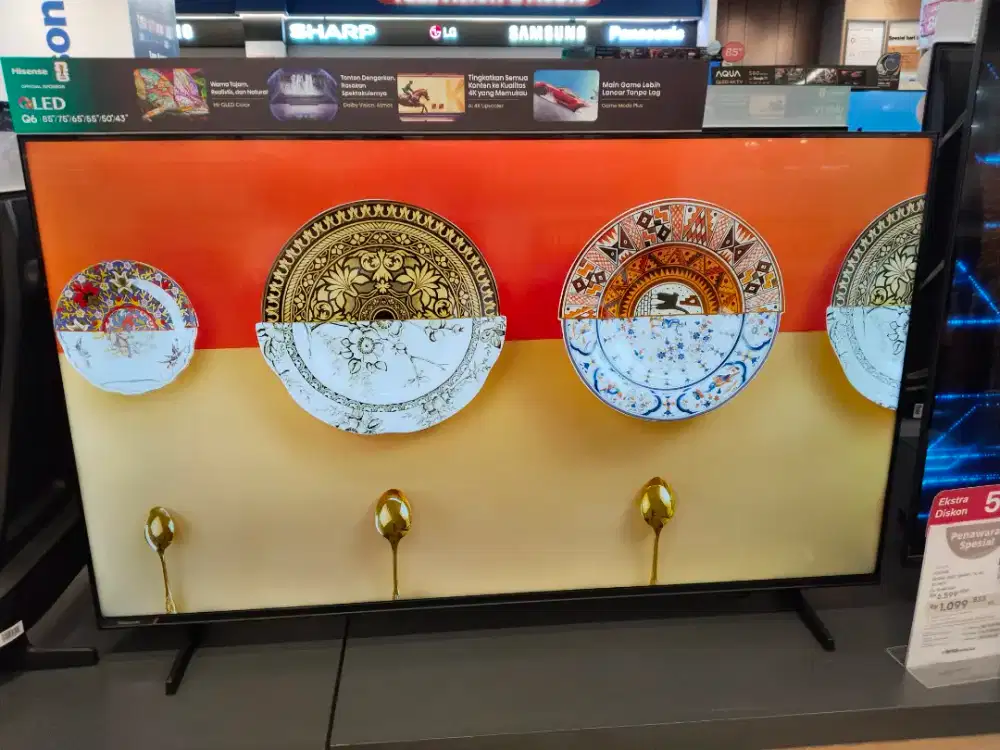 HISENSE QLED SMART TV 4K 50