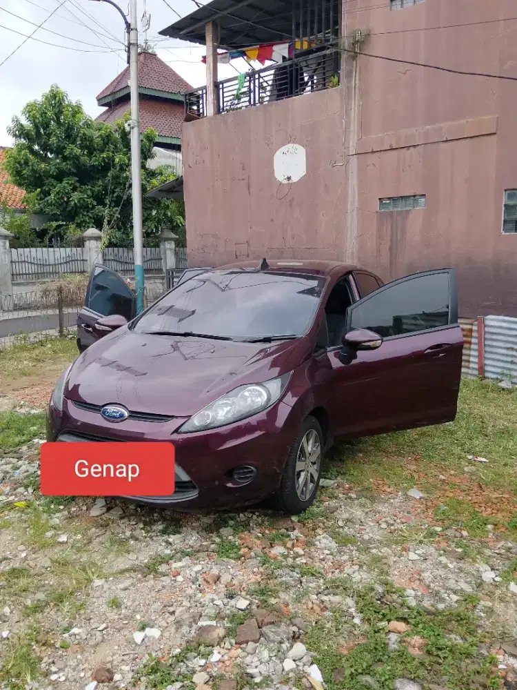 Ford Fiesta 2013 Bensin