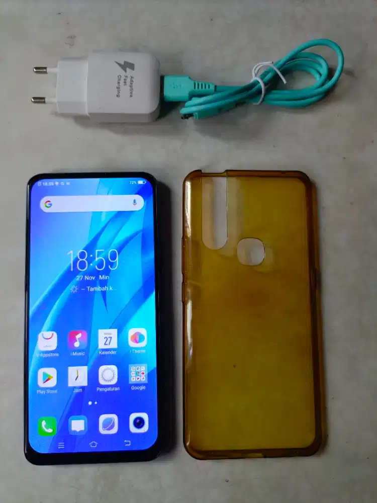 Vivo V15 jaringan 4G Ram 8/256 Siap pakai