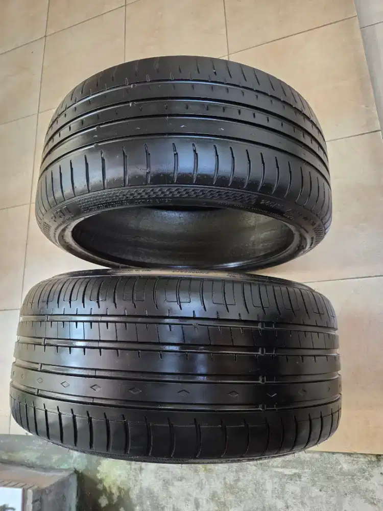 Jual Ban accelera 245/35/r20
