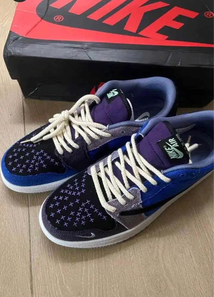Sepatu Nike Air Jordan Low x Zion Williamson Size 42