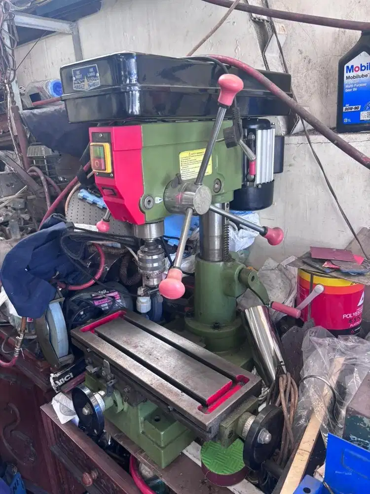 Mesin bor fress merk West Lake jarang dipakai