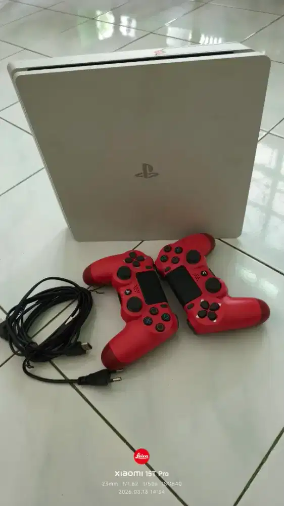 jual ps 4 ori slim