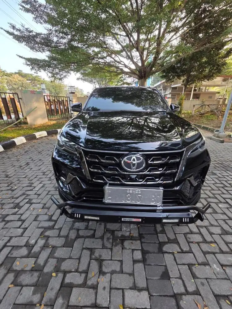 Mobil diJual Toyota Fortuner GR Sport 2021