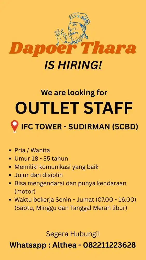 Karyawan menjaga outlet makanan