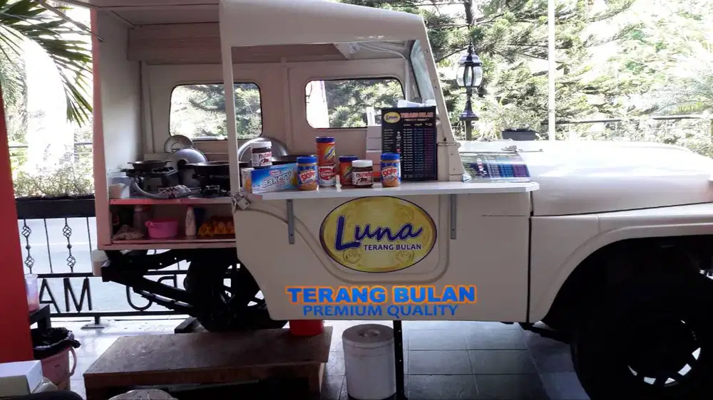 Booth JEEP MAMBO CJ6