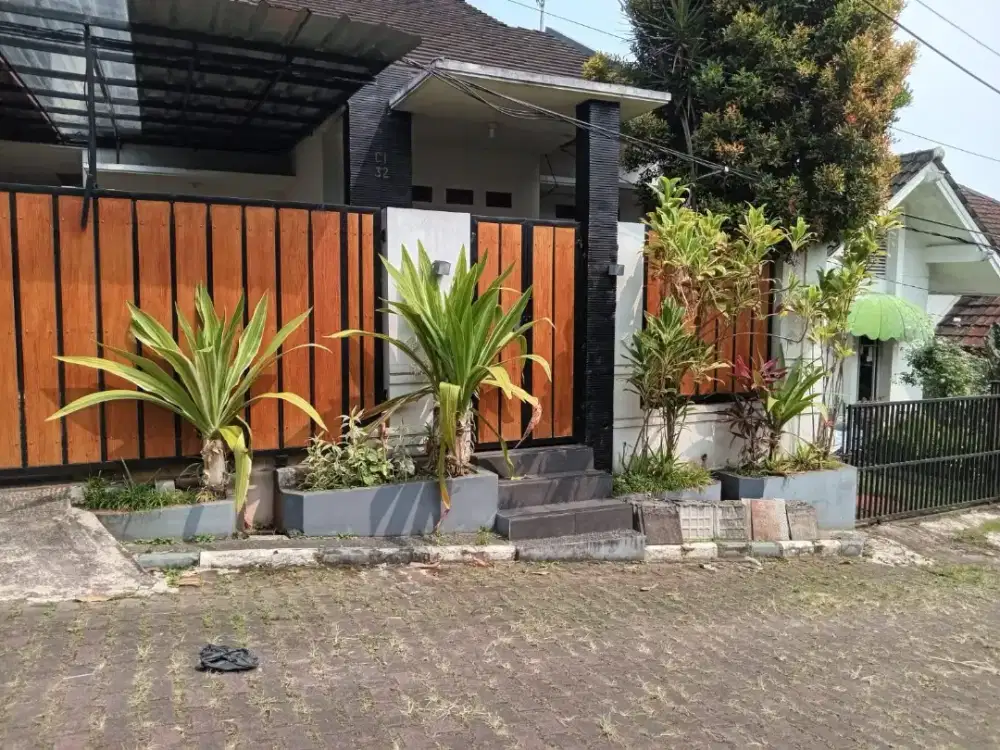 Di jual rumah ekslusif minimalis