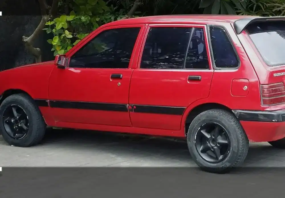 Jual mobil Suzuki Forsa 86 wrn merah