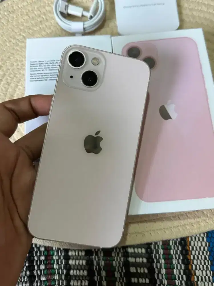 Iphone 13  pink 128gb interr