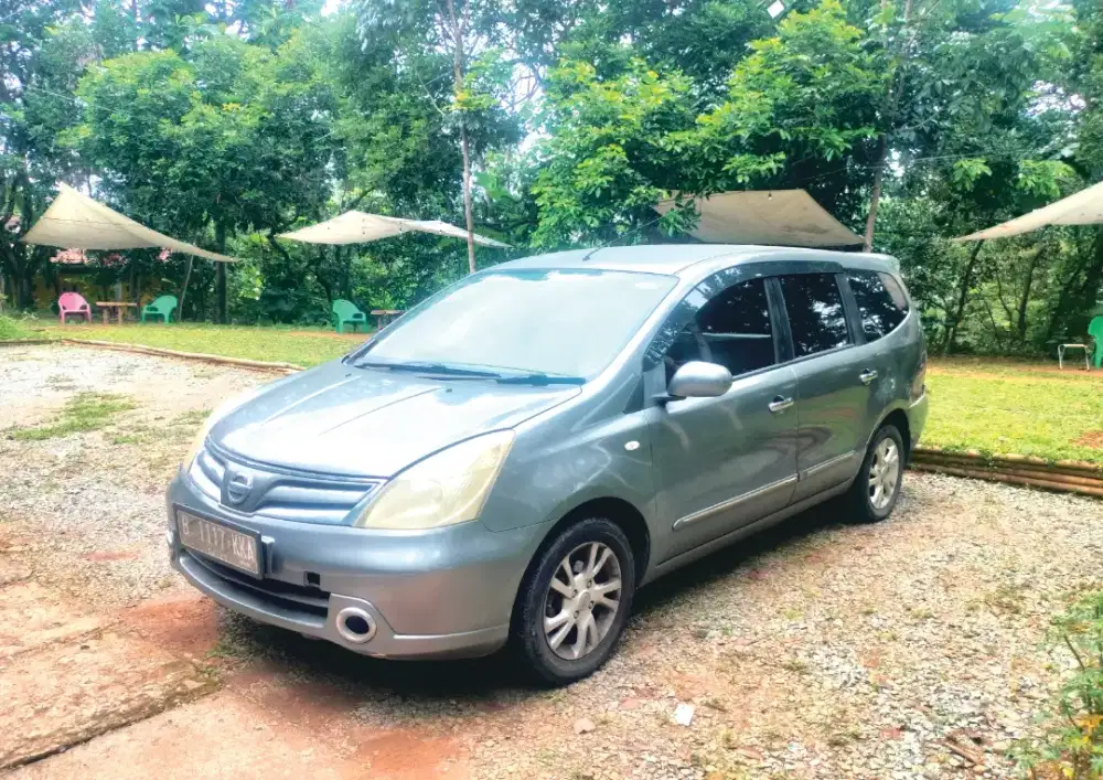 GRAND LIVINA 1.5 XV-AT, AUTOMATIC. PEMILIK PERTAMA